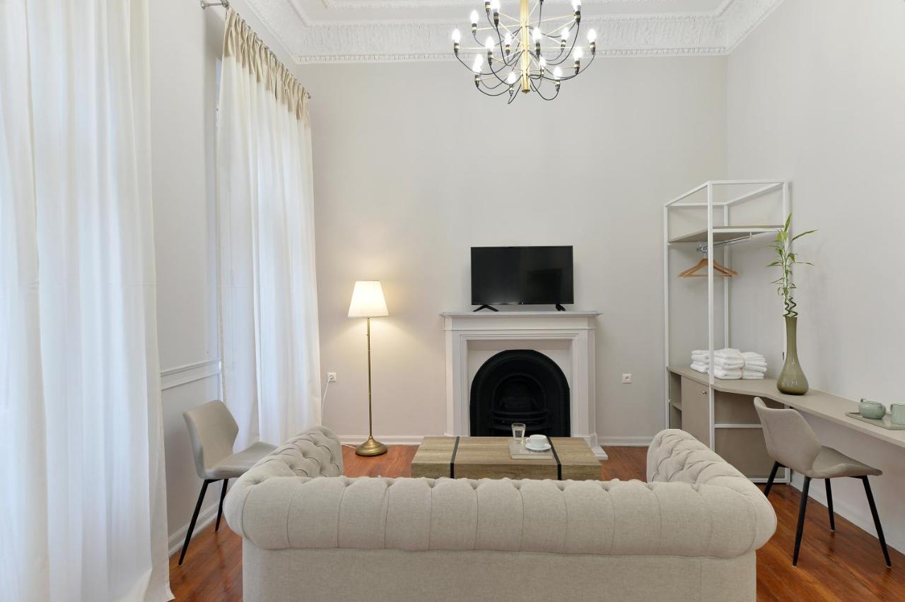 1900 ATHENIAN HOUSE - 5