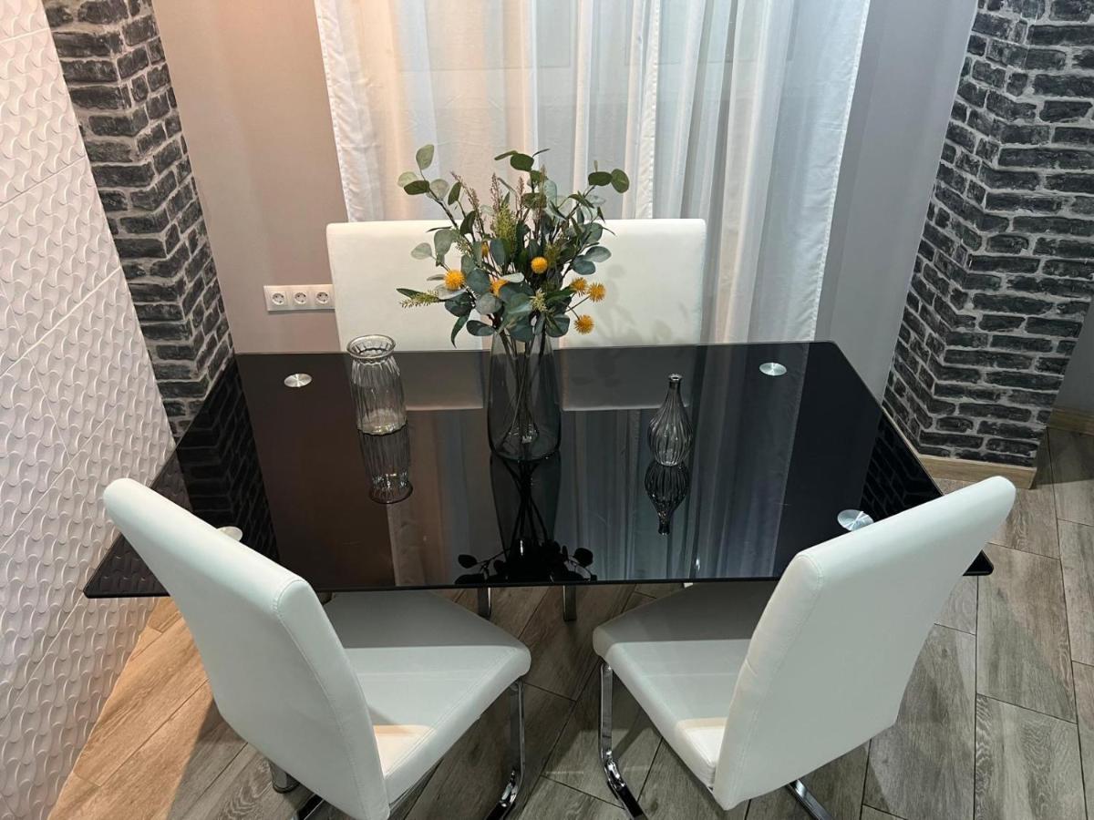 El estudio para 3 personas bicicletas gratis - 4