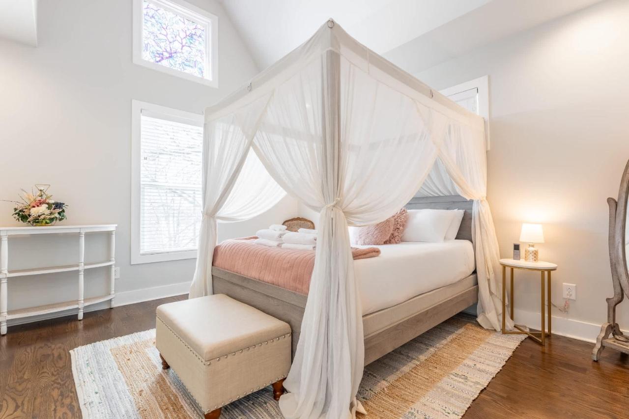 The Brightside Retreat - East Nash Balcony Views - 3