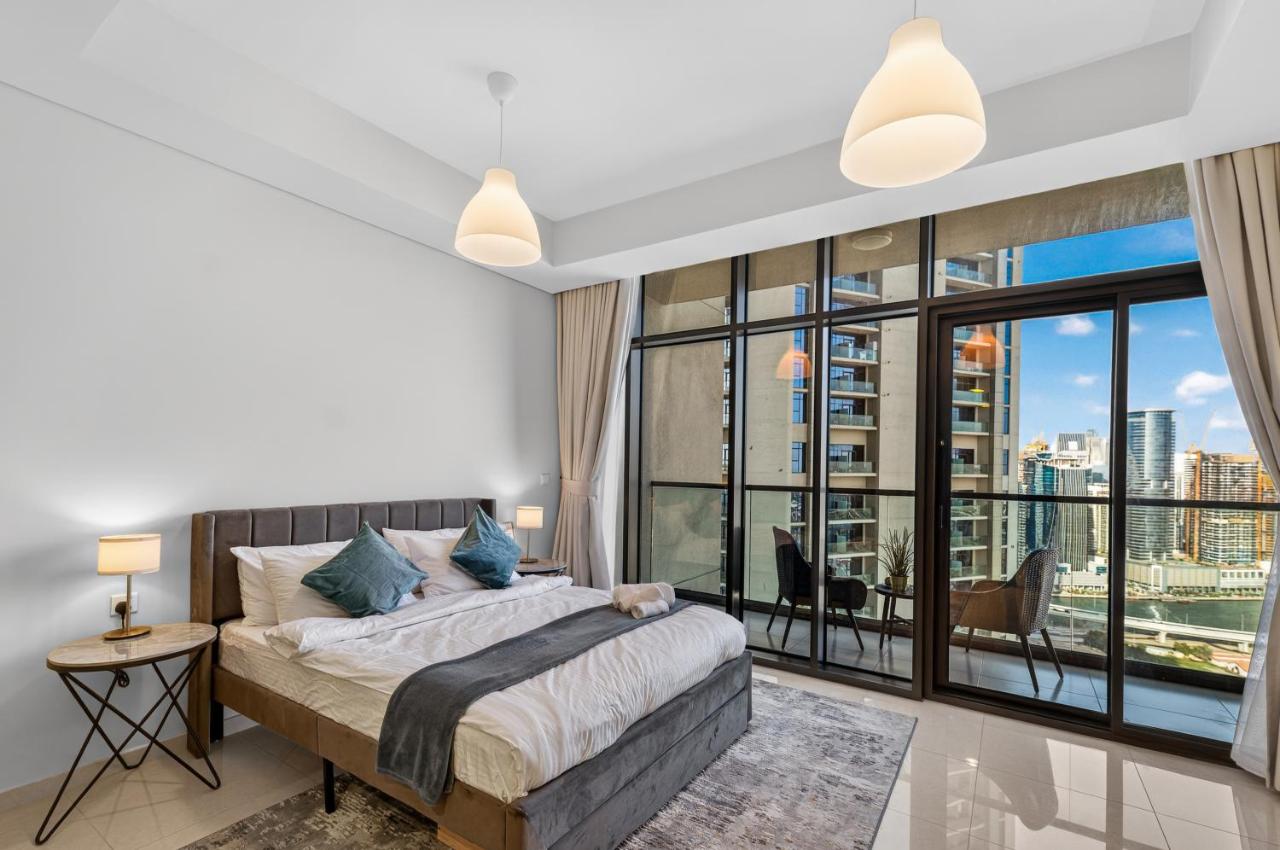 Dubai Business Bay Luxurious Studio with Canal View and access to Lagoon Pool - 3