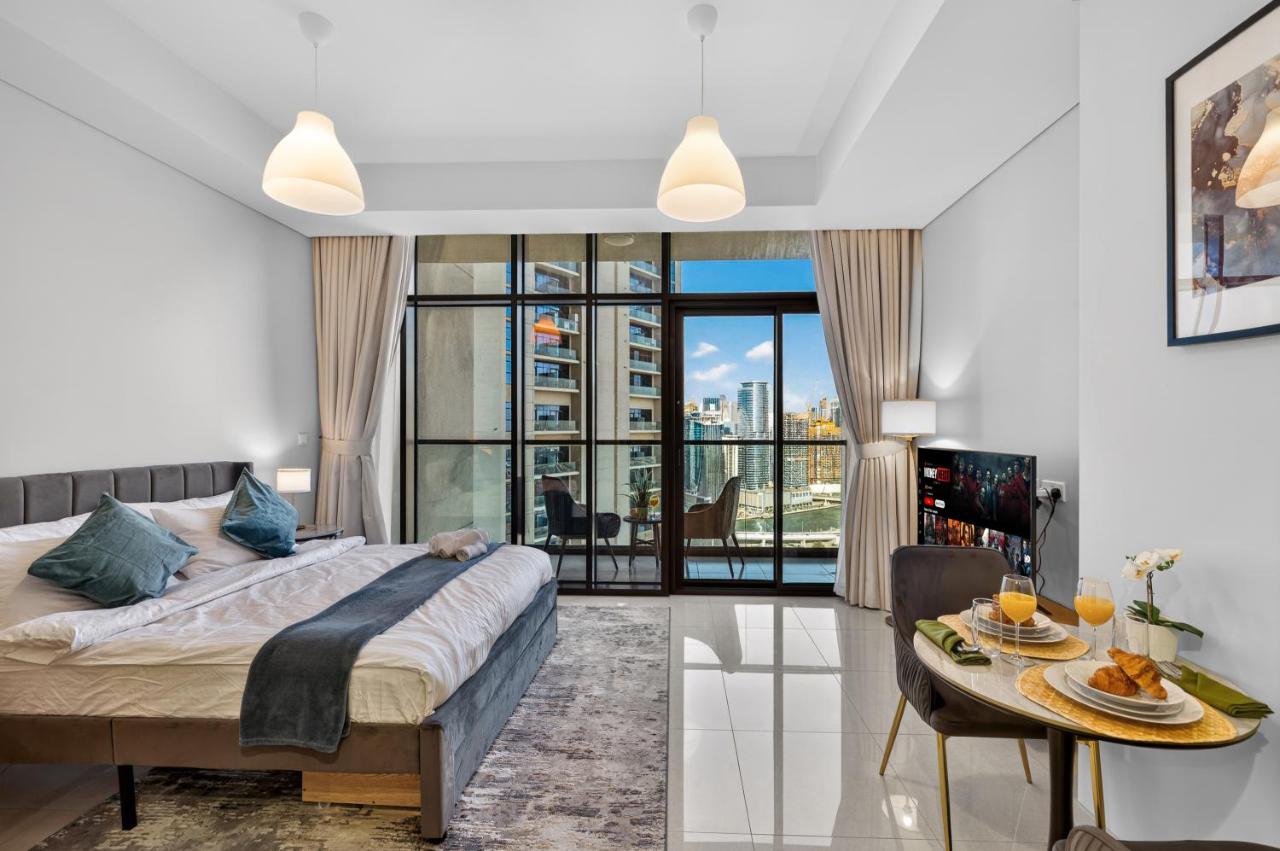 Dubai Business Bay Luxurious Studio with Canal View and access to Lagoon Pool - 4
