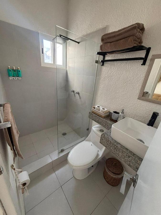 Comfortable and spacious private room with pool - 4