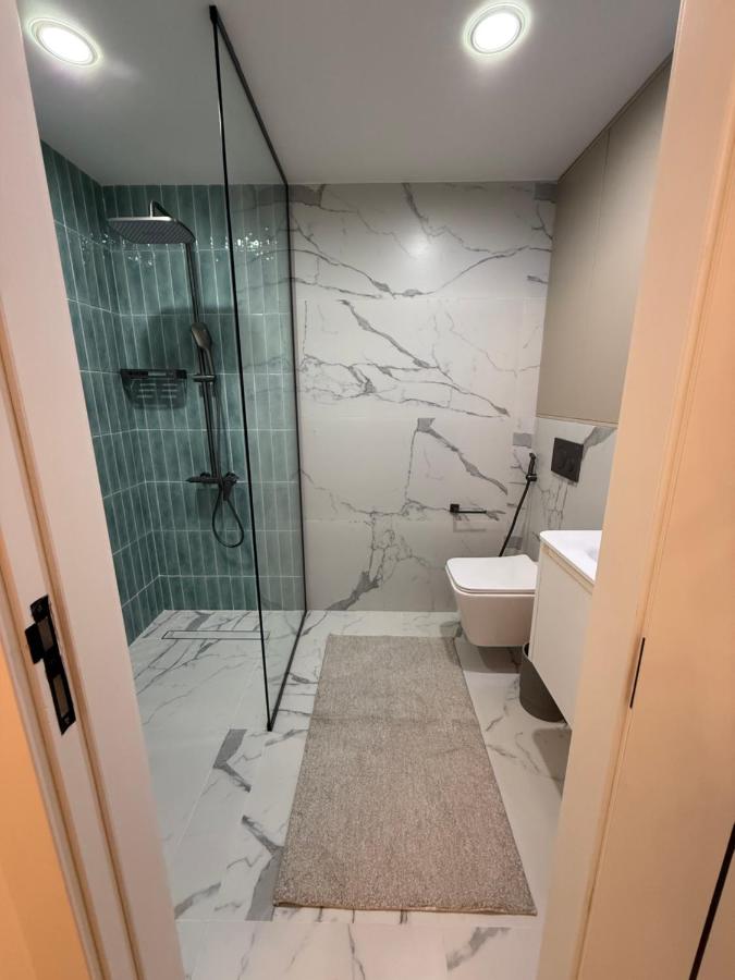 Yansoon 4 , Old Town Downtown - 2