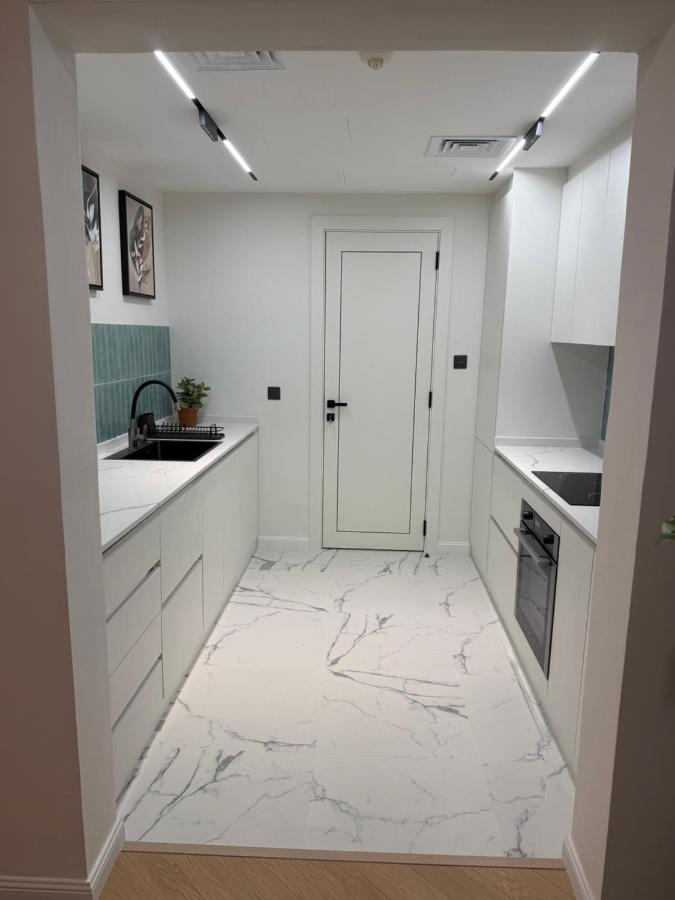 Yansoon 4 , Old Town Downtown - 5