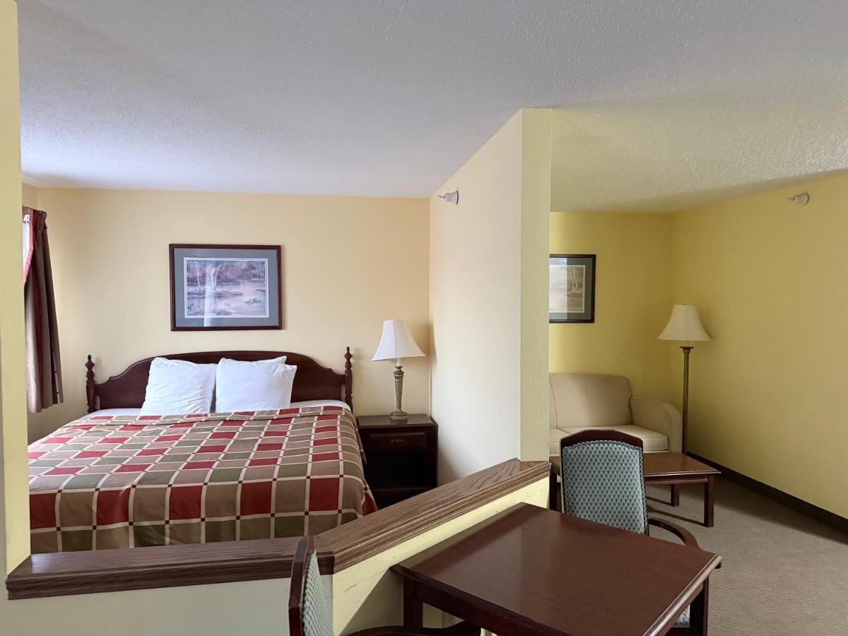 American Heritage Inn — photo 18