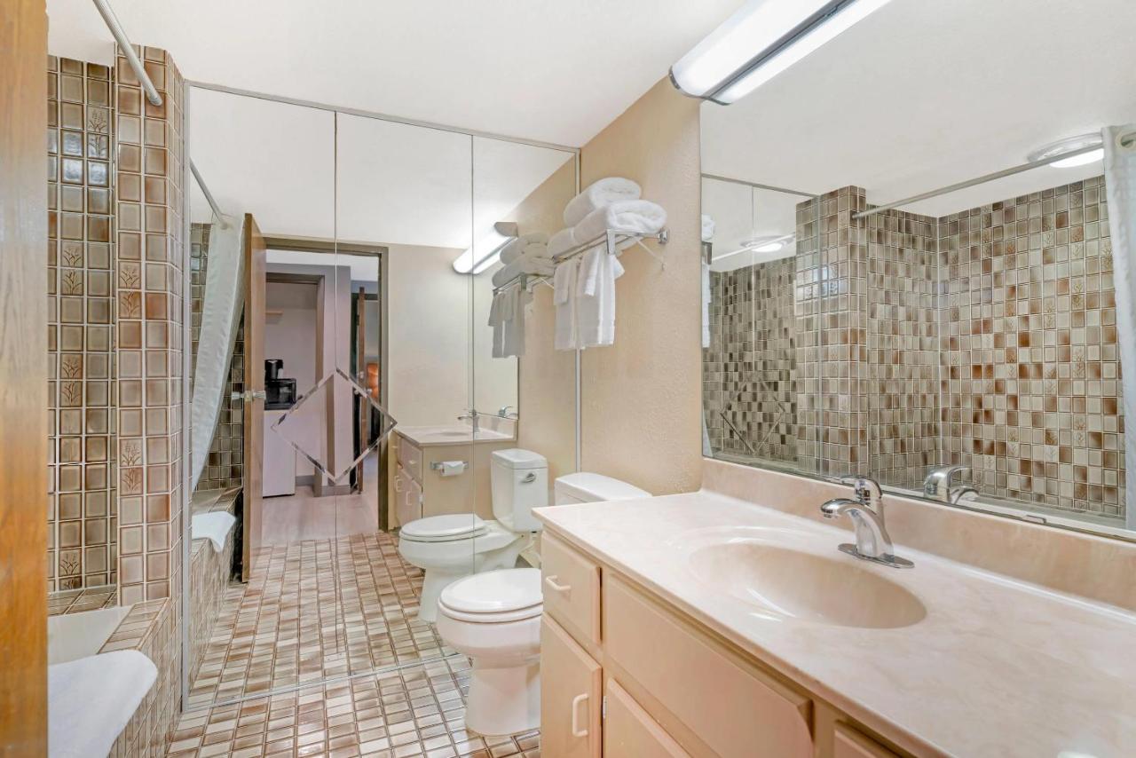 Fairway inn & Suites — photo 23