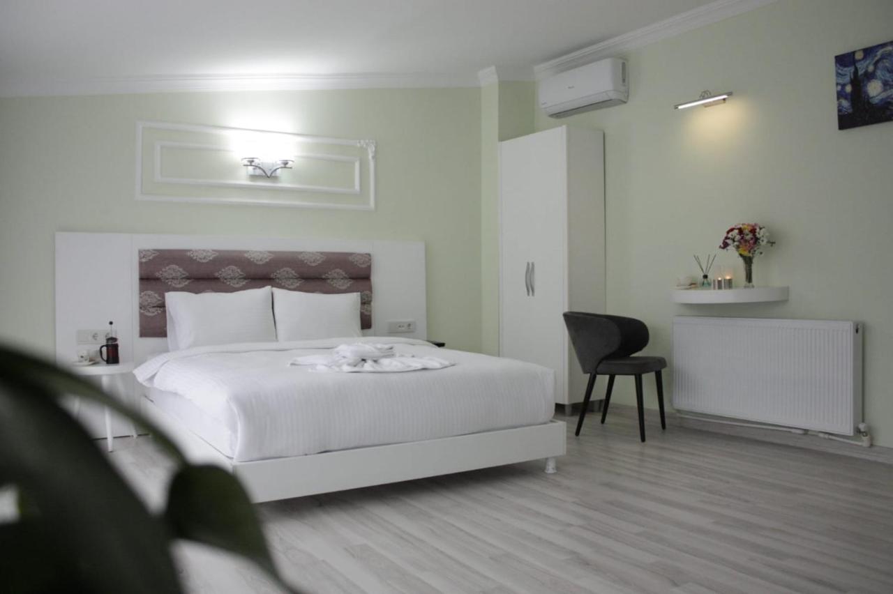 Corner Aya Sofya Hotel - 2