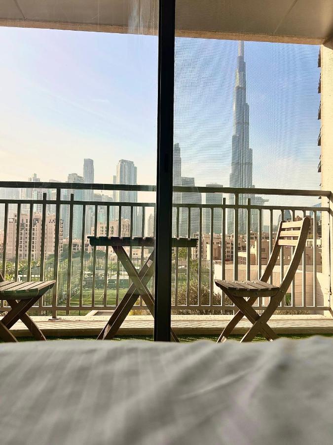 Premium Downtown 1BD Apartment Burj Khalifa View 9 Mins walk Dubai Mall - 5