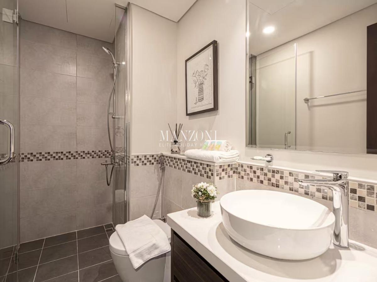 Business Bay Luxury Apt - 5min Burj Khalifa, Mall & Metro - 3