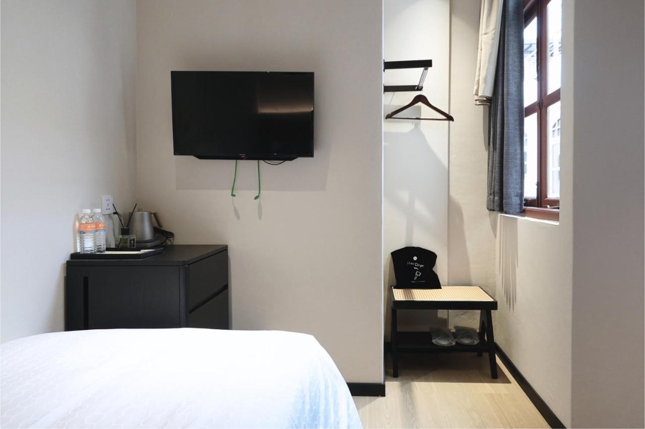 Asphodel Inn - Newly Renovated - 5