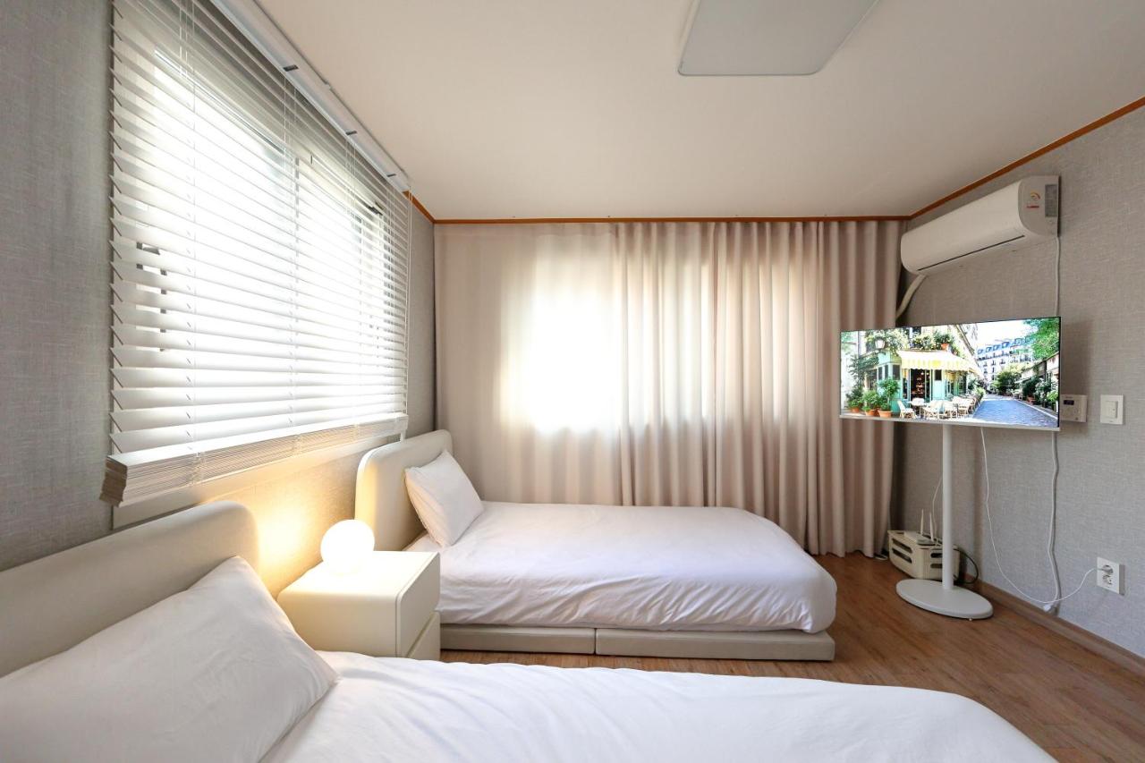 New! Cozy! #Grace Haven at Coex# 2R 3Bed, 3-min Subway #Next to Coex# Gangnam District, Jamsil, Lotte world# - 3