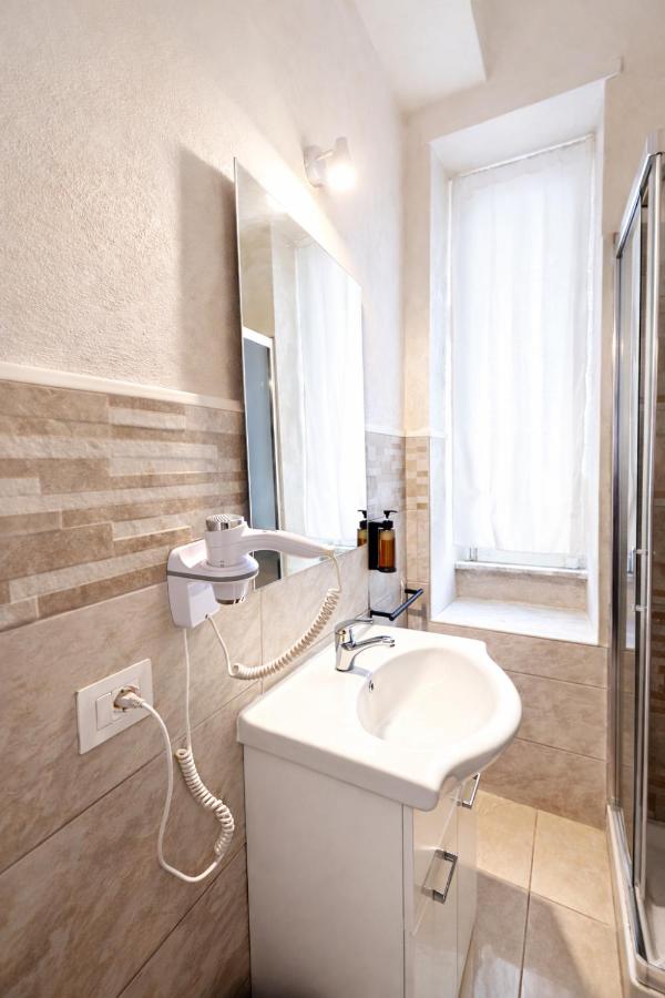 Vatican Rooms Haven - 3