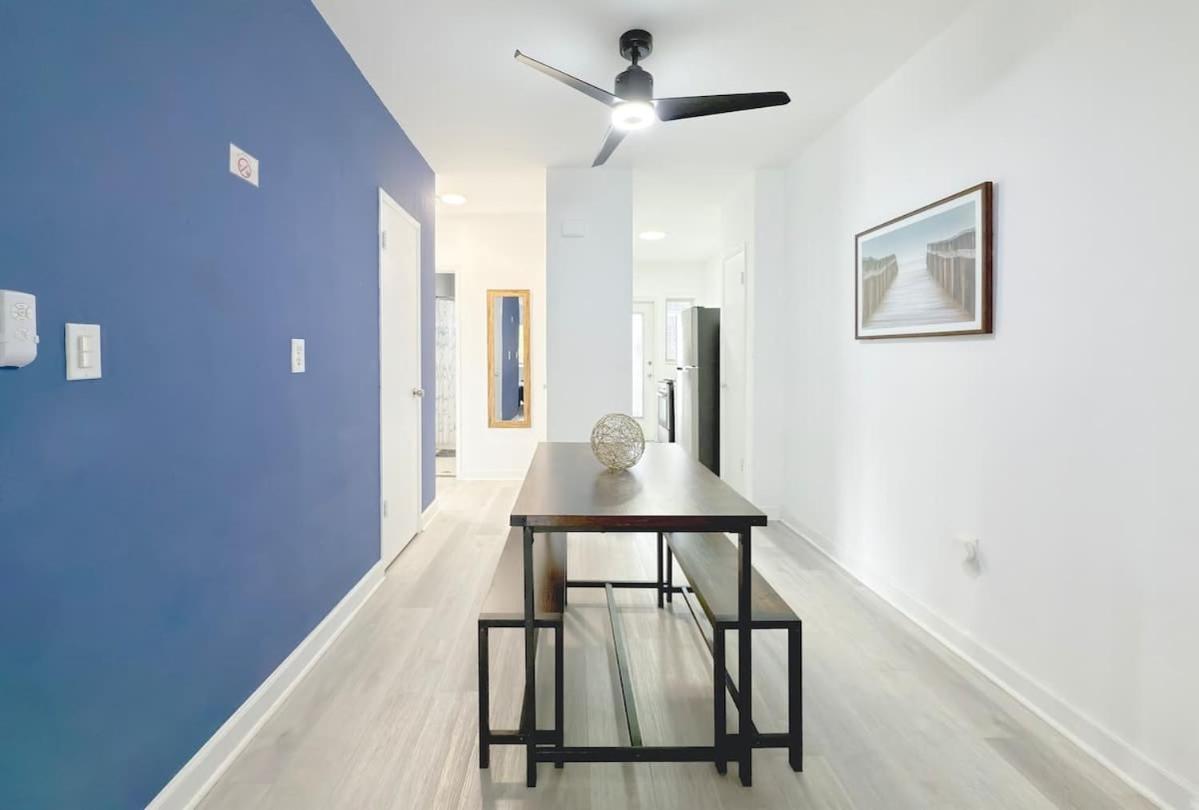 1BR Miami Beach Apt with 3 Queens plus Free Parking - 3