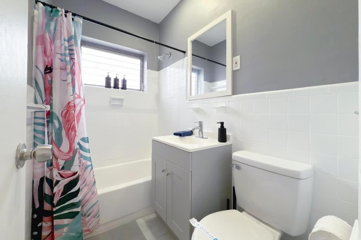 Cozy Miami Beach Studio near the Ocean - 4