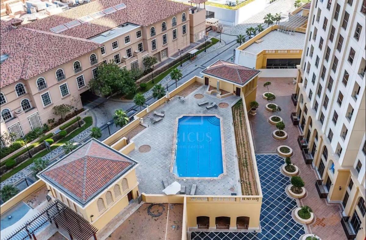 Sea View Spacious Apartment in JBR - 4