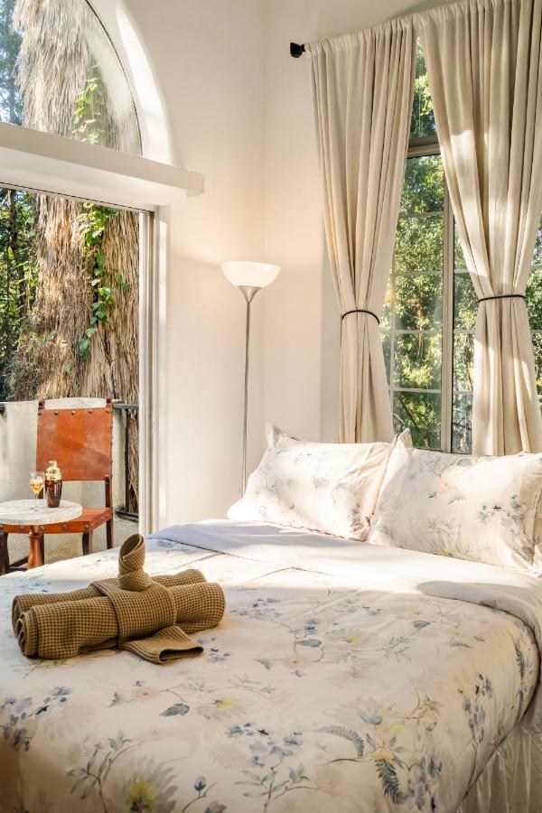 Hillside Retreat Near Universal Studios & Hollywood Sign - 2