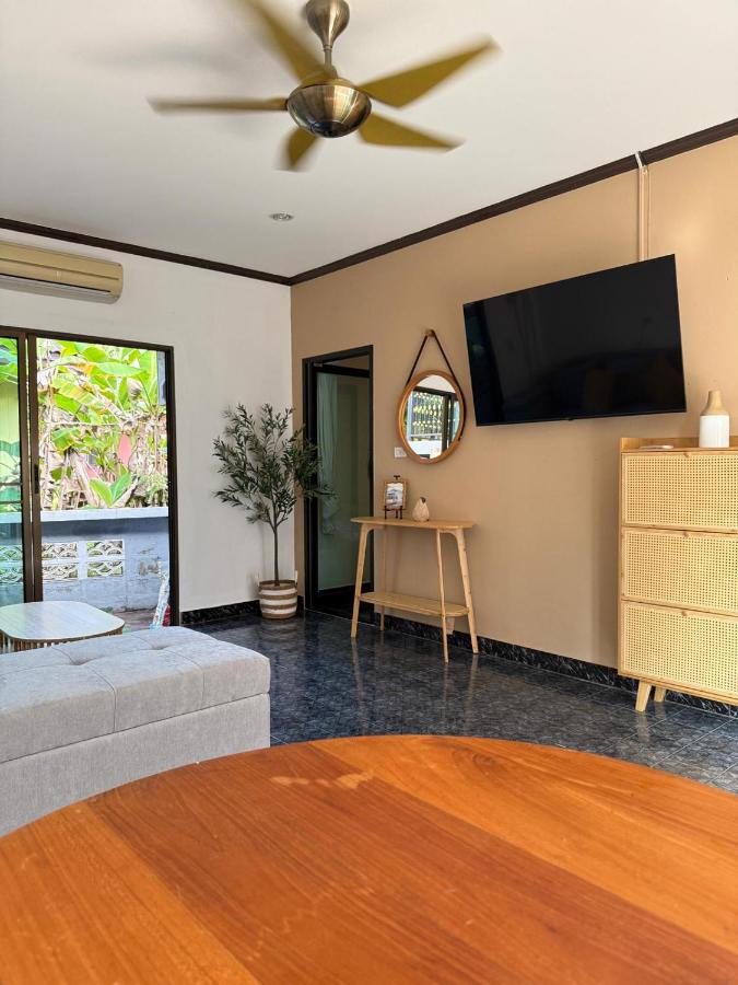 Jungle style apartments in Kamala - 4