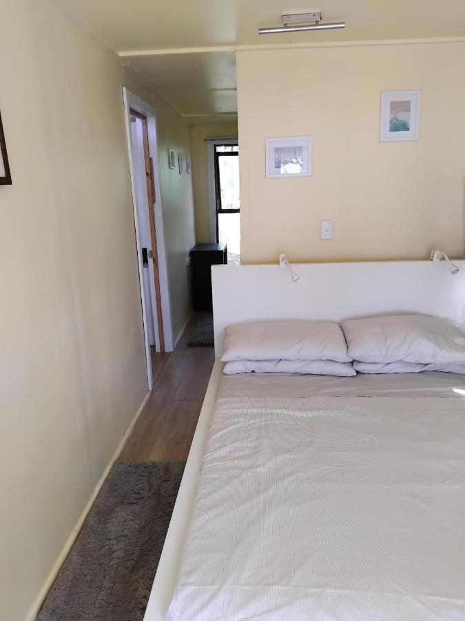 Absolute Beachfront - 5