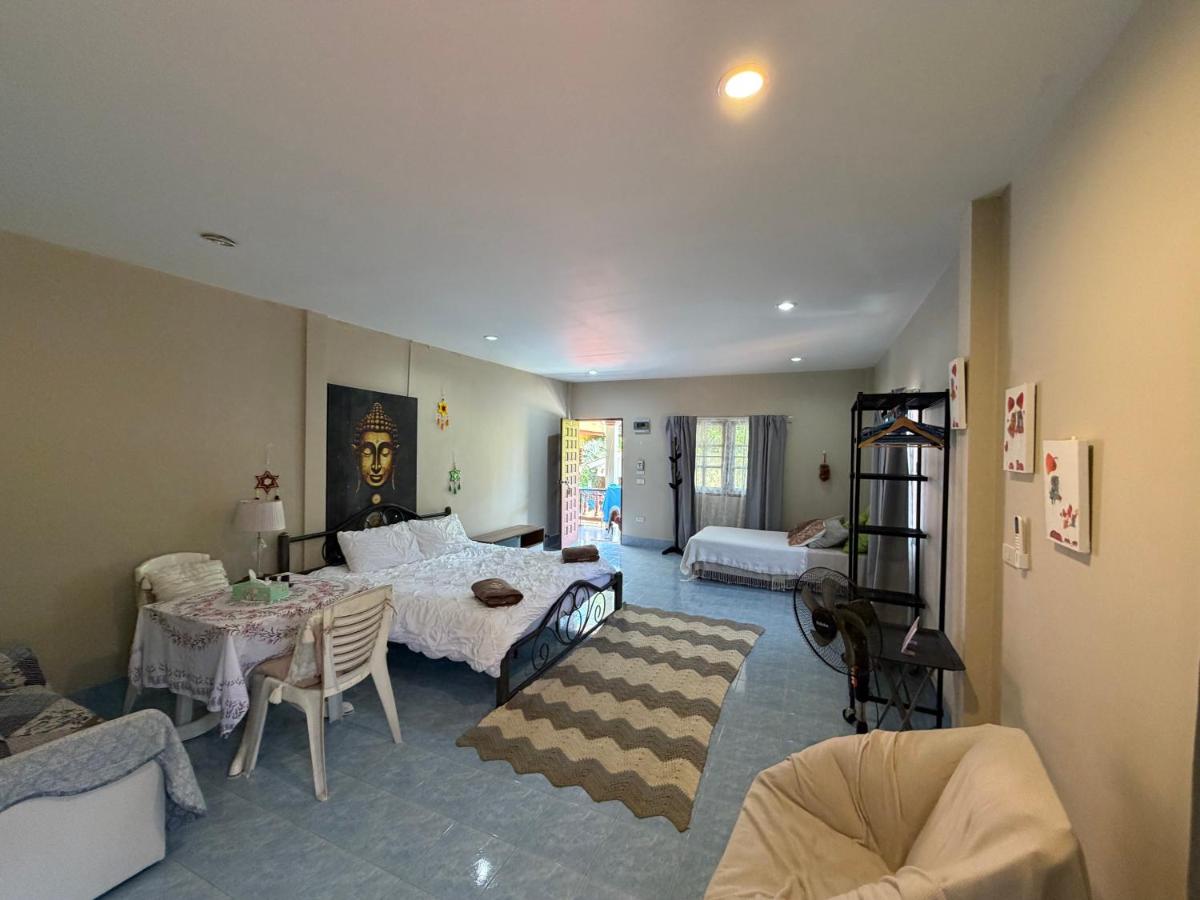 Rustic apartment at YaNui beach - 3