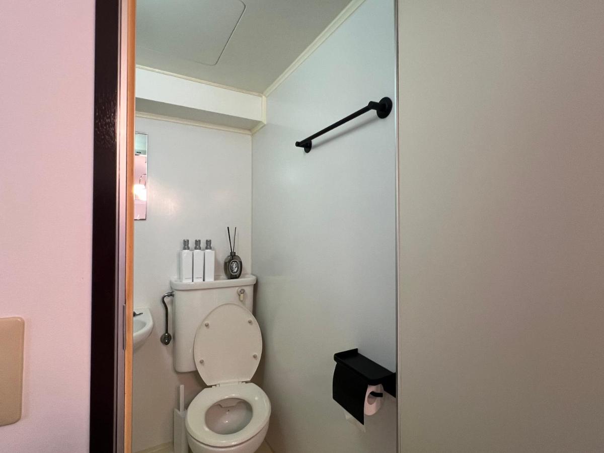 Kuro House - In the middle of Hiro, Omotesando, Roppongi - 3