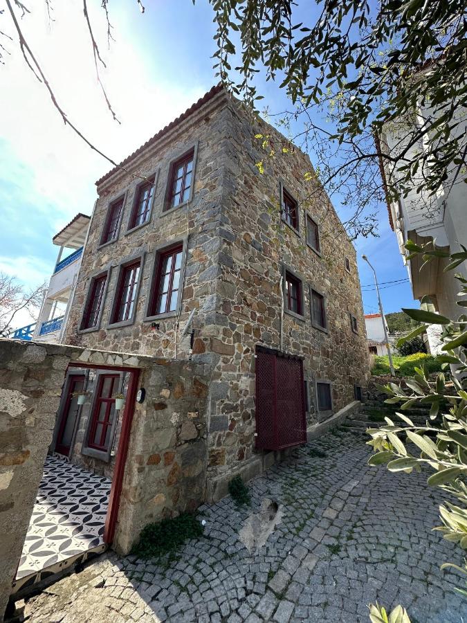 Nefes Ada Taş Bina - Bahçe Katı