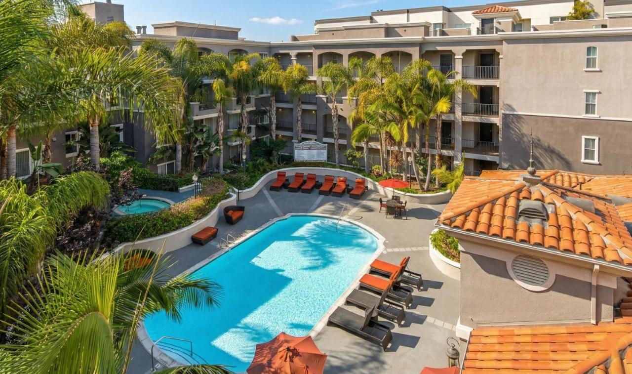 Marina del Rey Luxury 2BR 2BA - Close to Venice Beach