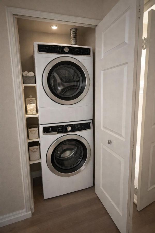 Marina del Rey 2BR-2BA Oasis Near Venice Beach Boardwalk - 5