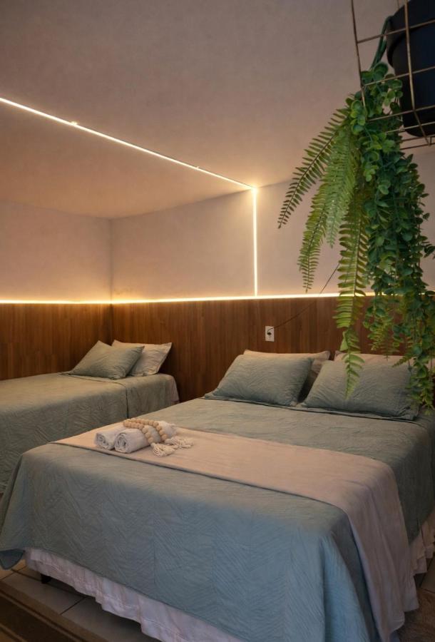 Private Suite 1 minute from the Beach