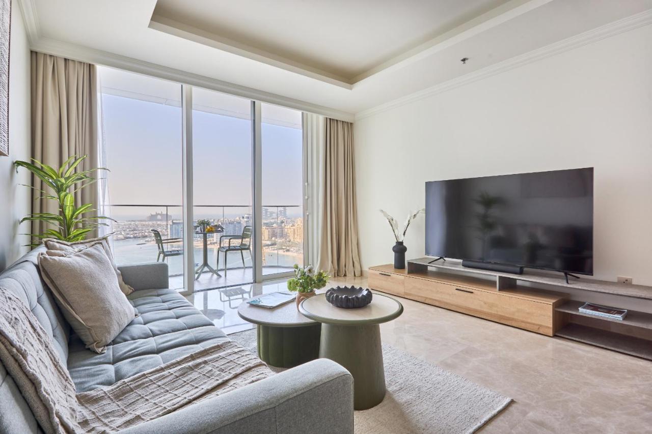 Frank Porter - Palace Beach Residence - 3