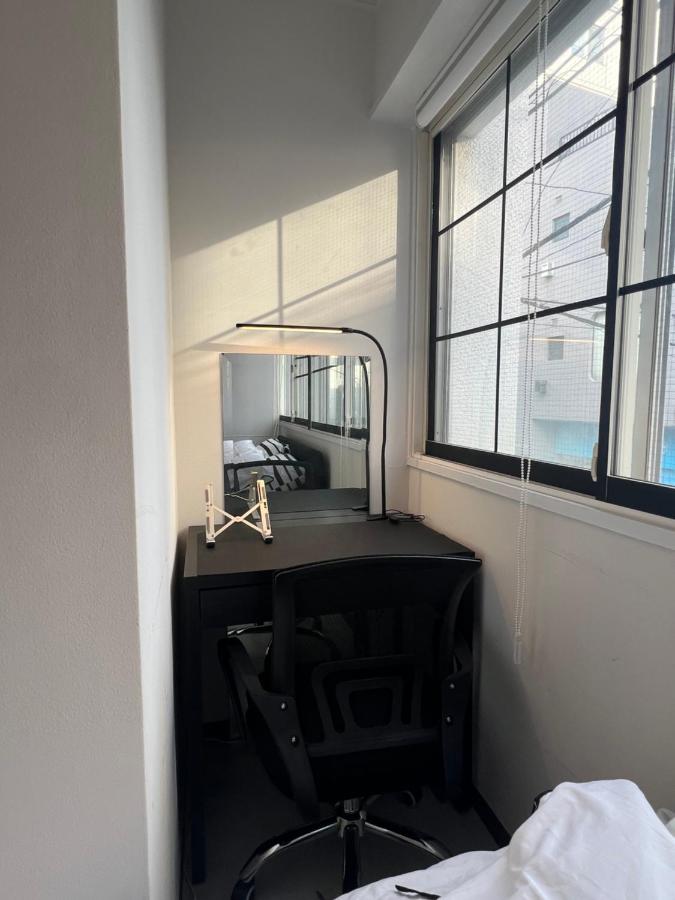 Kuro House - In the middle of Hiro, Omotesando, Roppongi - 5