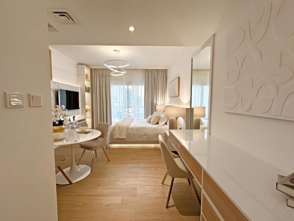 Brand New Studio Downtown, All Bills Included - 2