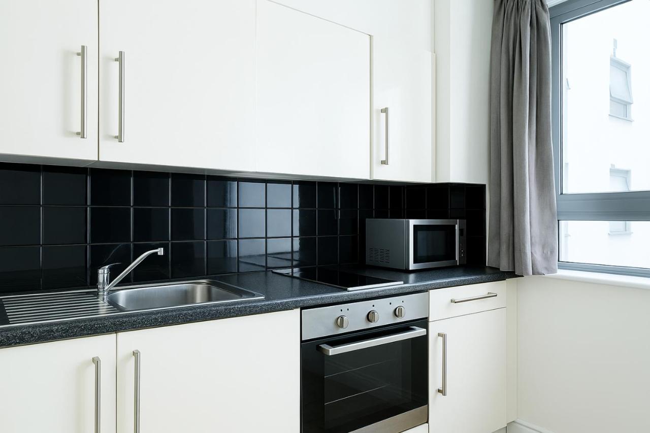 Destiny Student - Moonraker - 4