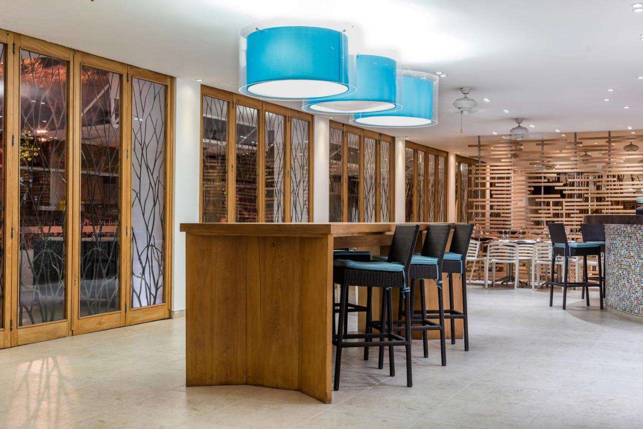 Blu Hotel by Tamaca photo