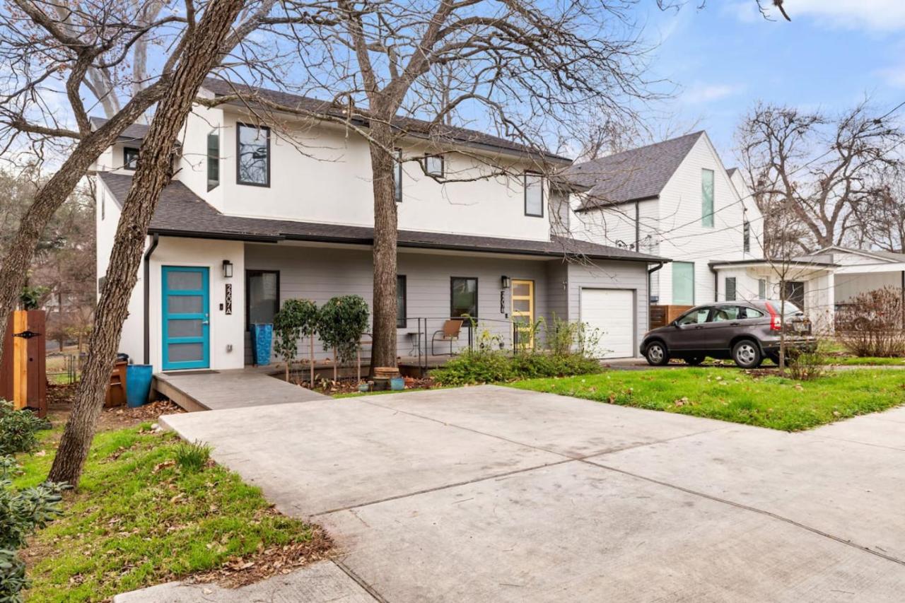 2BR 2BA South Lamar Gem, Near Zilker and Town Lake by Austin Vacay - 2