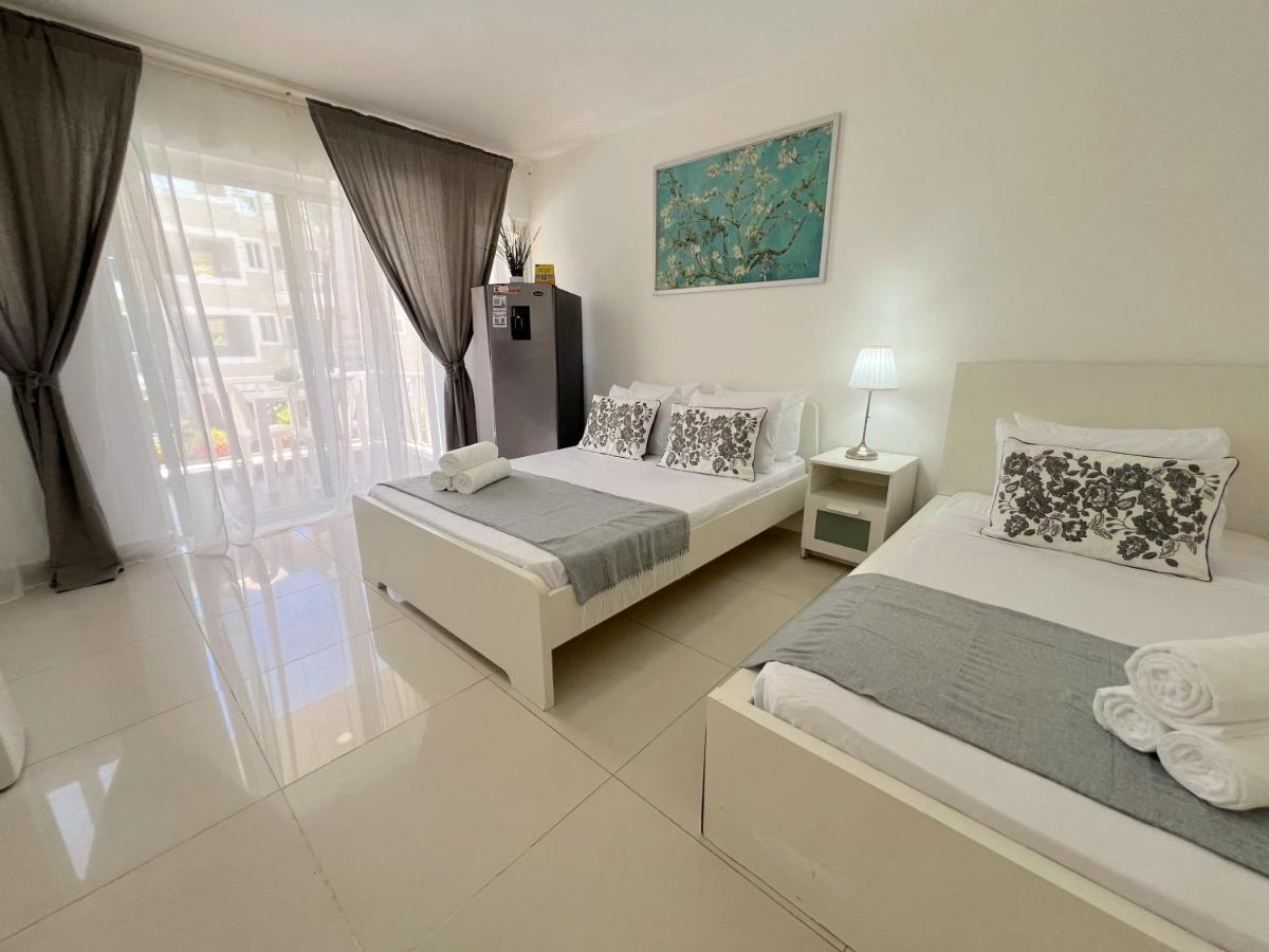 SUNNY VIBES at SOL CARIBE - playa LOS CORALES - 2