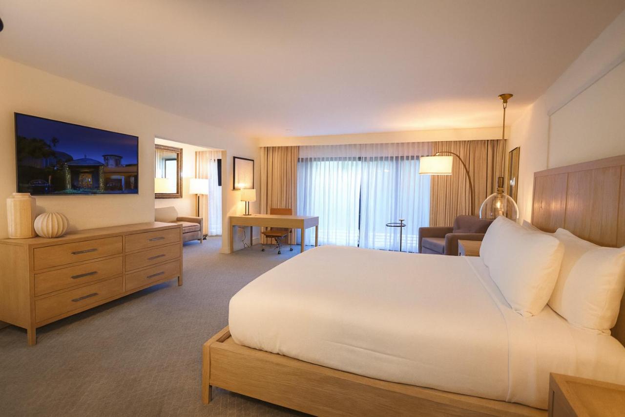Lux Inn — photo 19