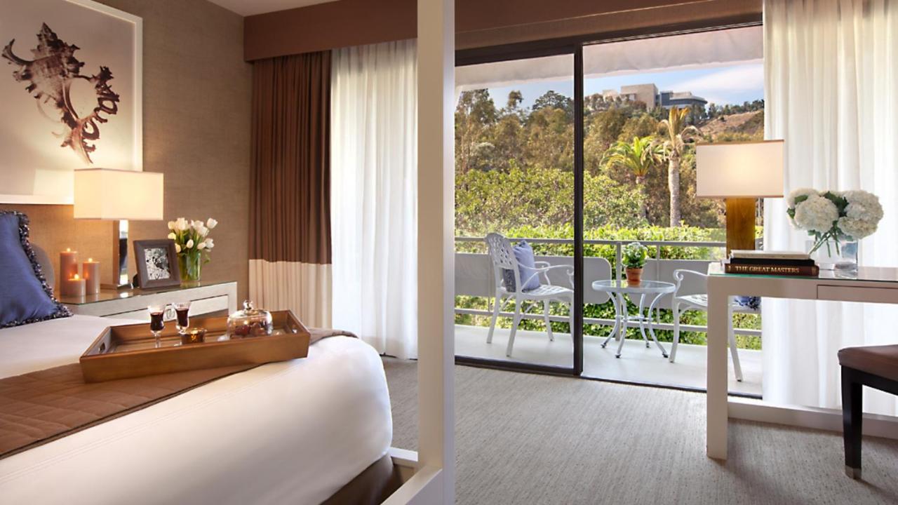 Luxe Sunset Boulevard Hotel - 2