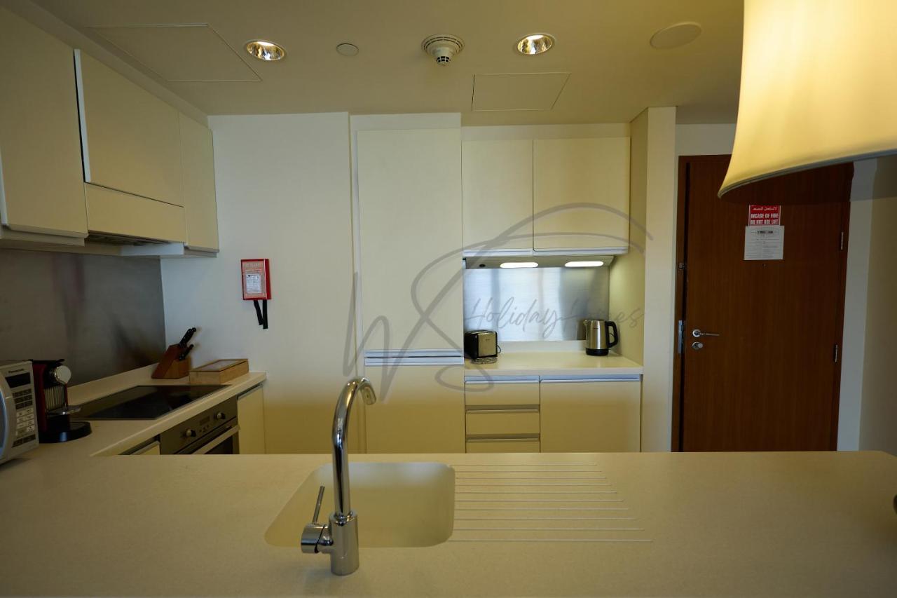 EMAAR Residences Fashion Avenue 1BHK by WS Holiday Homes - 3