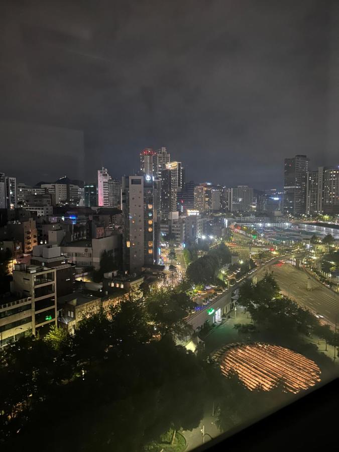 2 min to Seoul station, 2Beds, 1Baths, loft style - 4