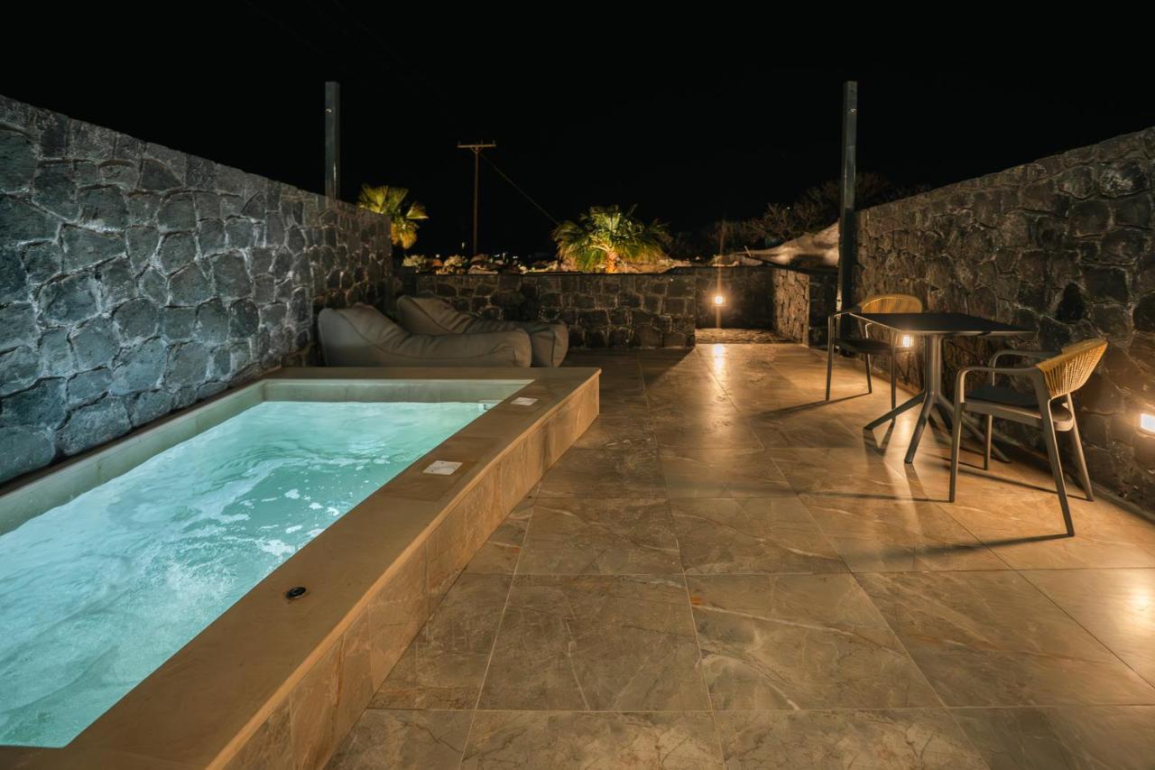 Santorini Cave Luxury Suites - 2
