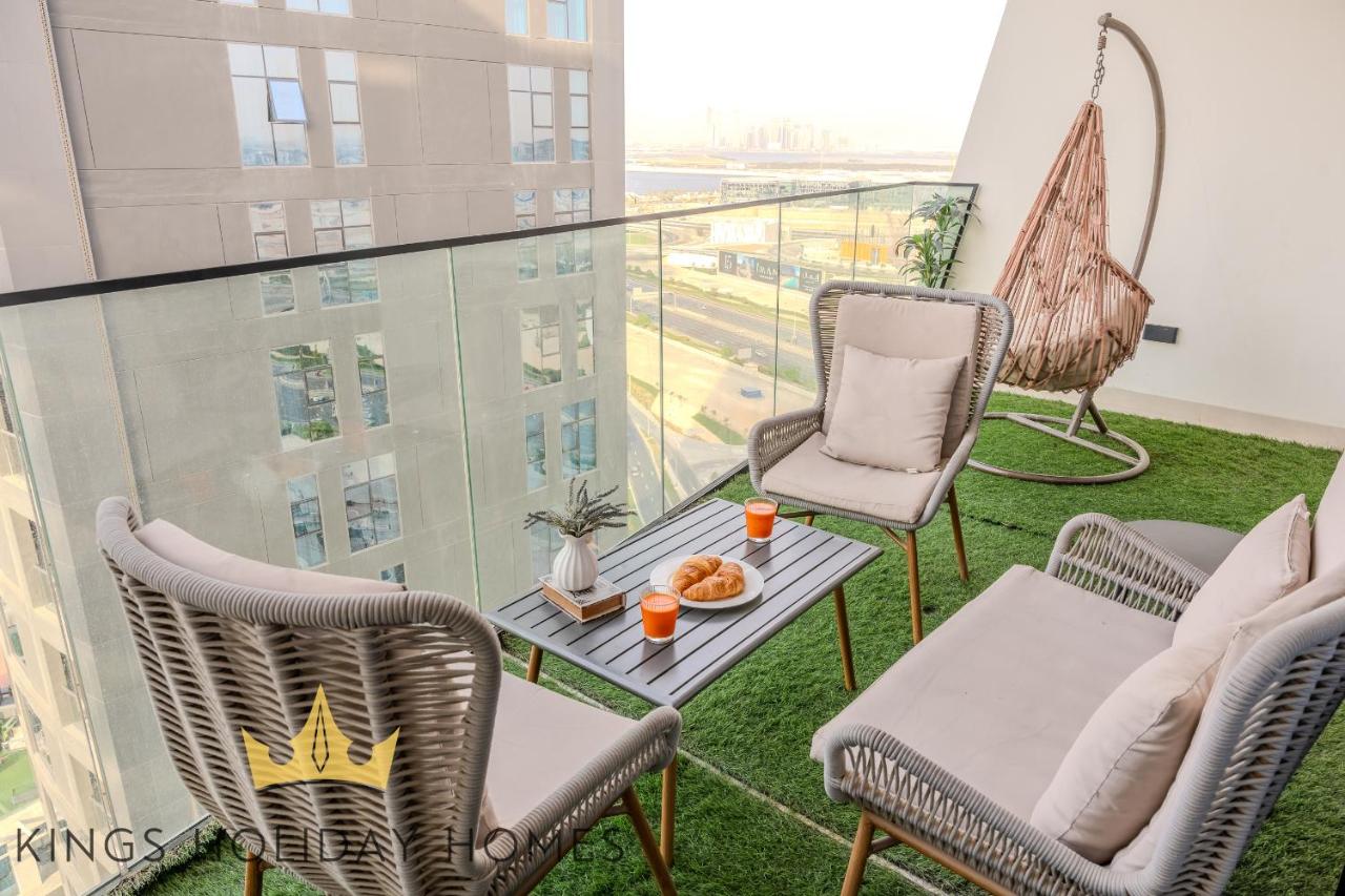 Binghatti canal 2 bedroom burj khaifa view with private jacuzzi Kings - 5