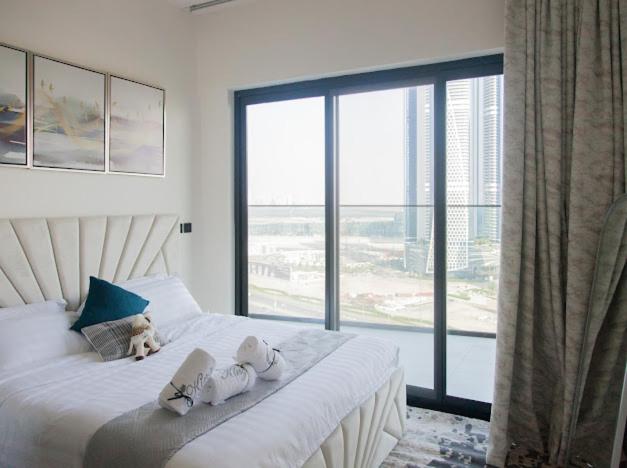 Binghatti canal 2 bedroom burj khaifa view with private jacuzzi Kings - 2