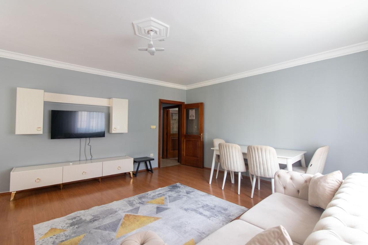 Bright & Large 3BR Apartment in the Heart of Şişli