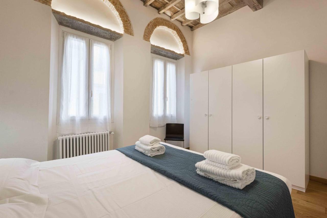 Santa Maria Novella Palace by MMega - 2