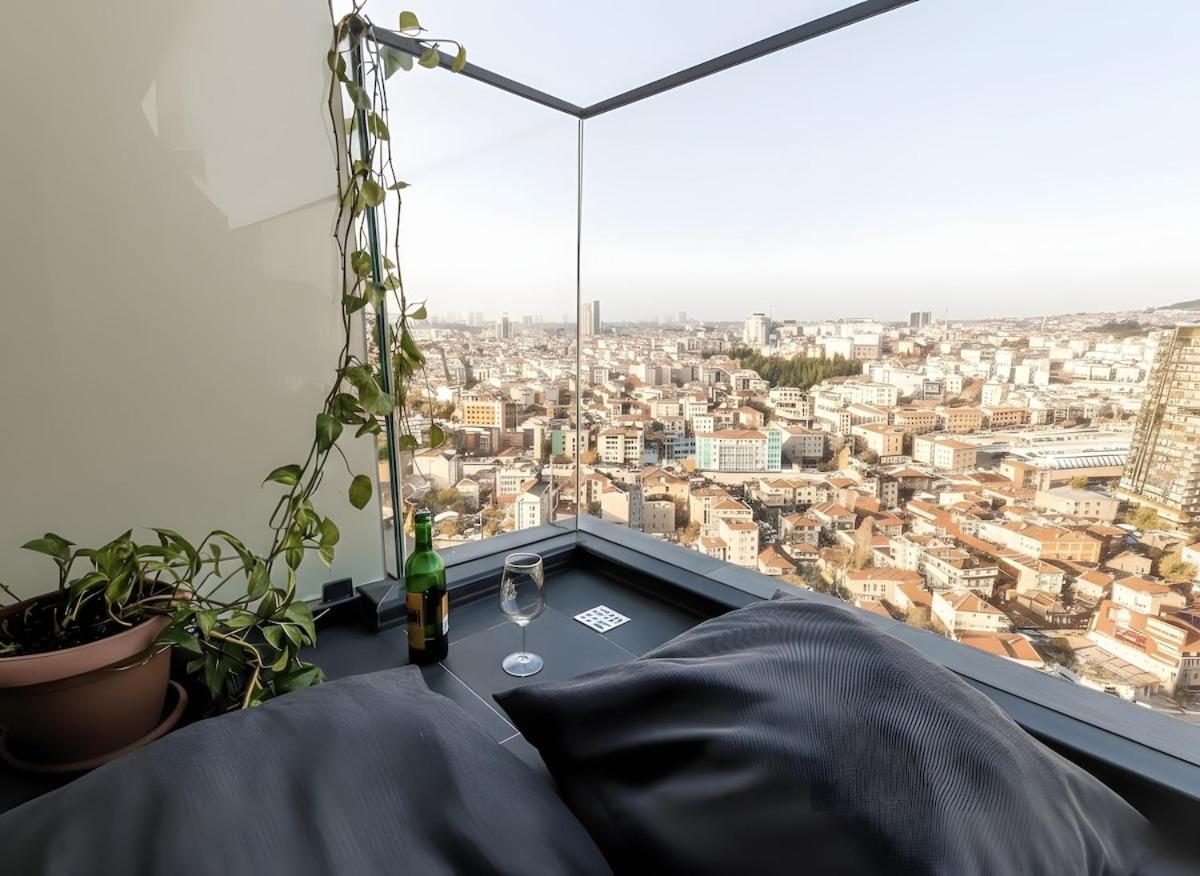 High Floor Luxury Residence with View - 2