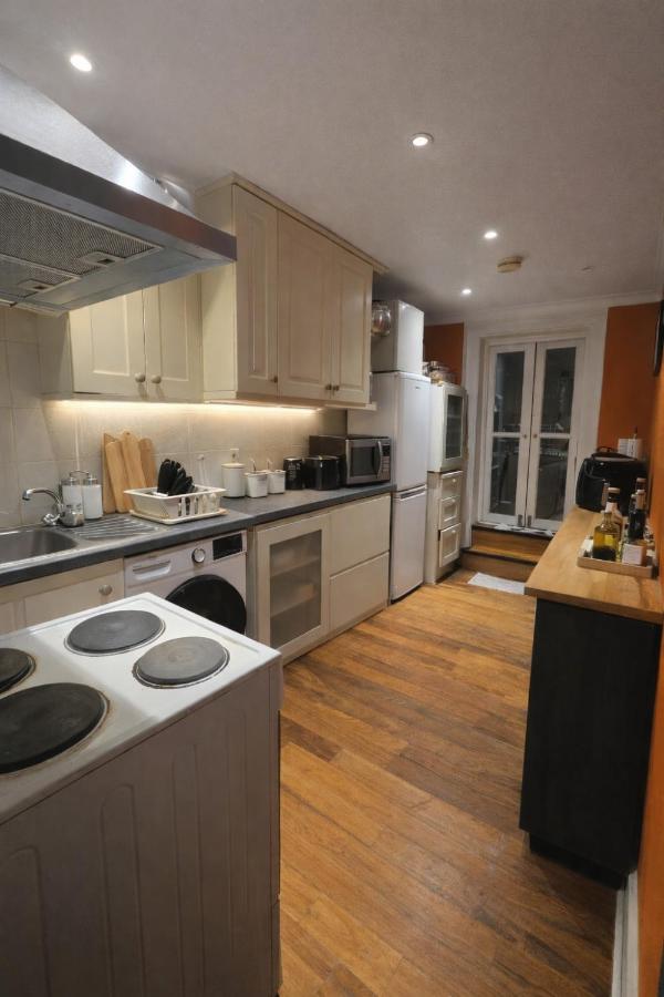 Lovely Room near Vauxhall Station Central London - 4