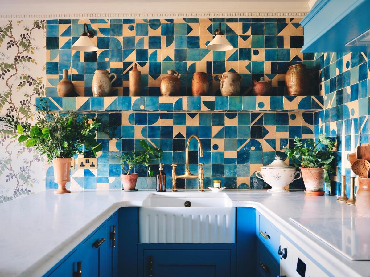 Alice Nest London Boutique Apartment Featured in Homes and Gardens - 3