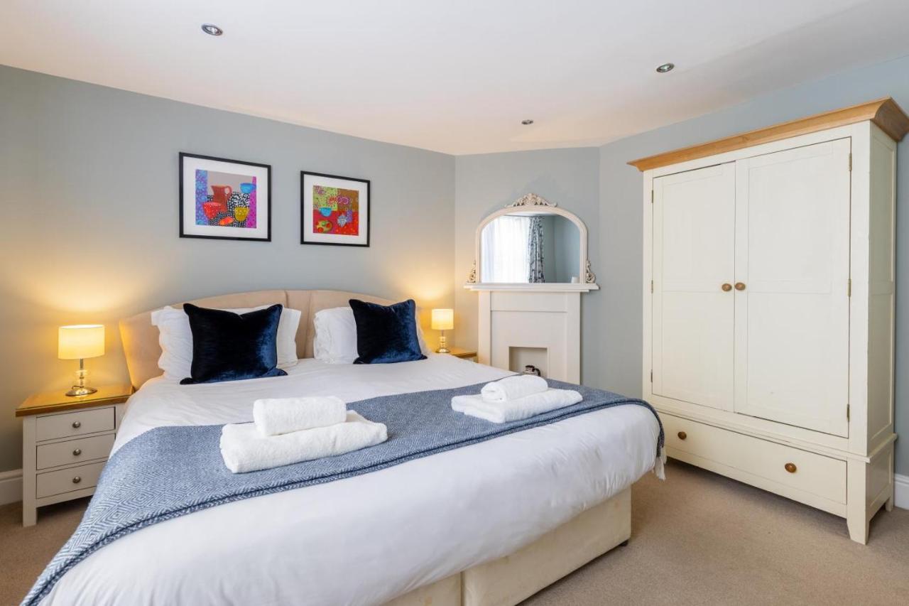 2 Bed in Bath oc-bhr24 - 2