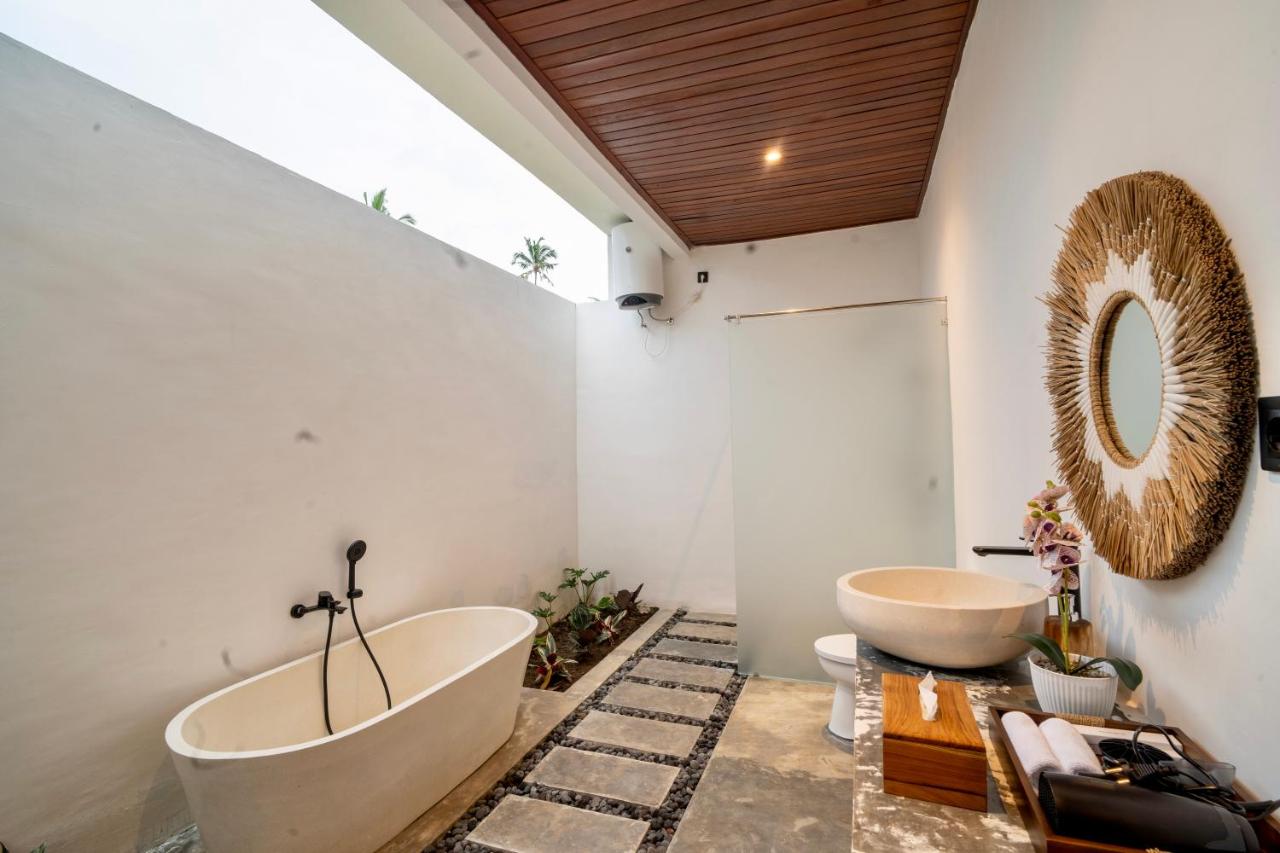 Brand New Modern Private Villa With Pool - 3