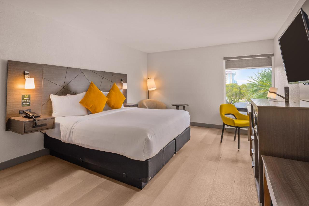 B&B Hotel Miami Airport — photo 11